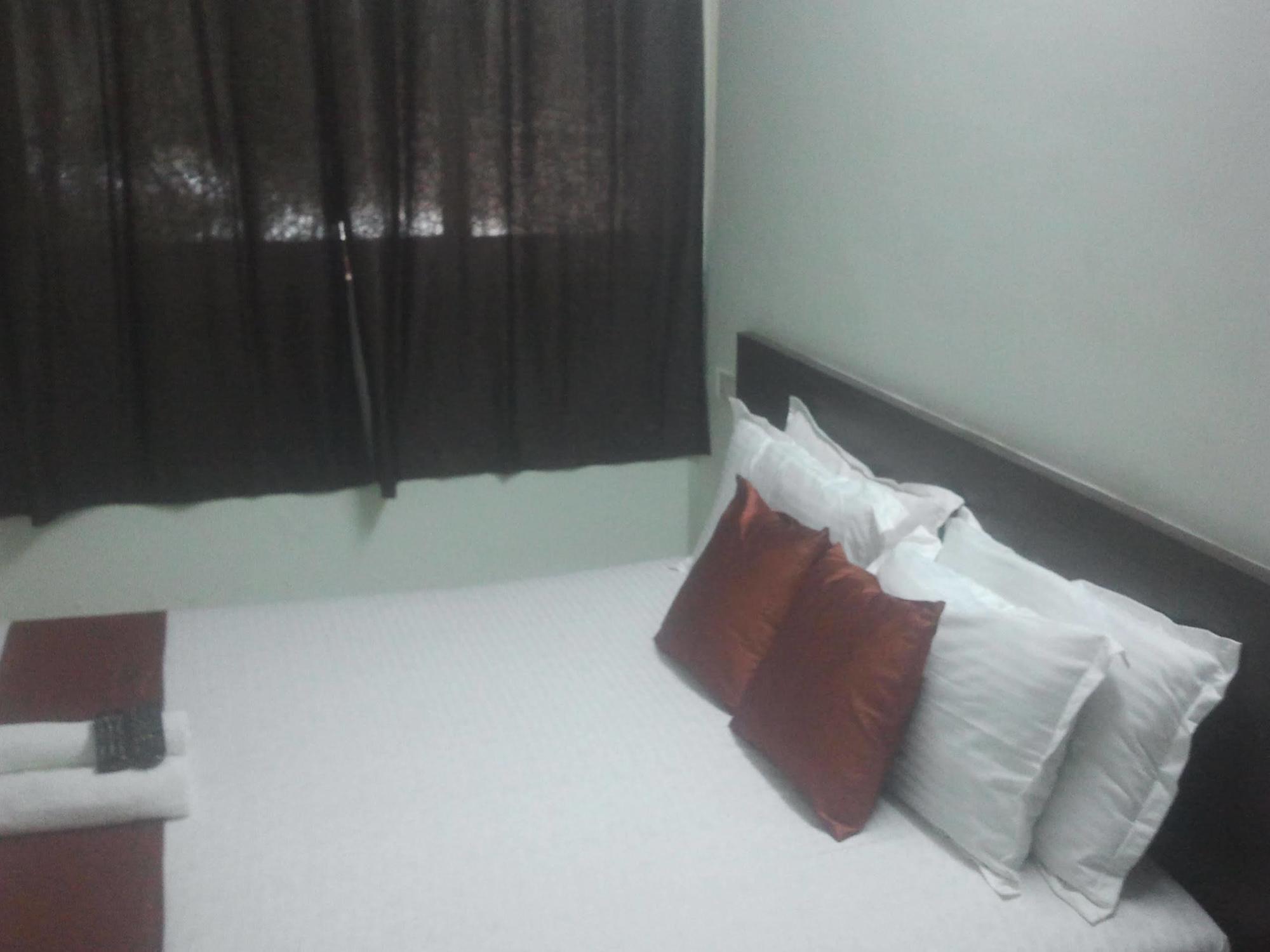 Hotel O Rana Residency Near Western Express Highway Metro Station Mumbai Exterior photo